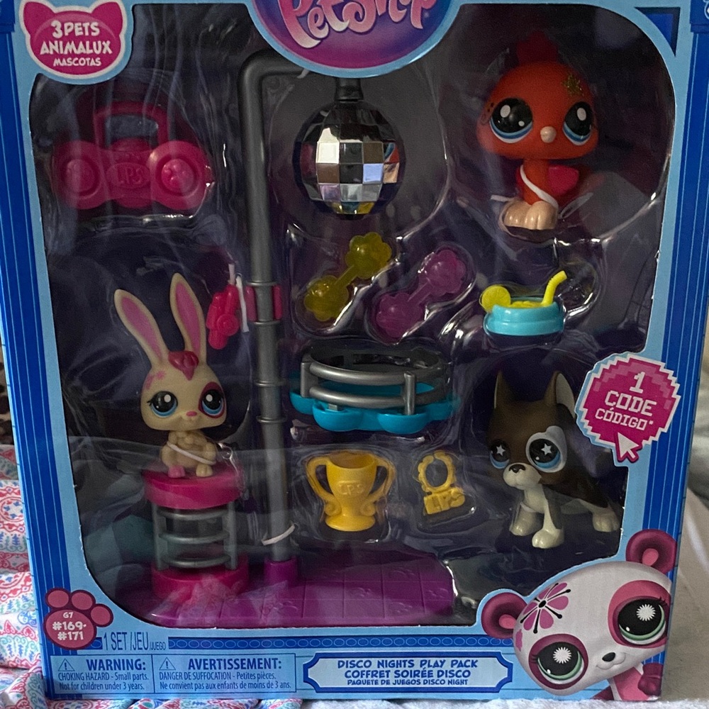 Littlest Pet Shop Colorful Pet Play Set